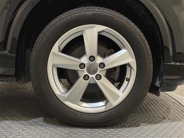 Ｑ２ ３０ＴＦＳＩスポーツ　アダプティブクルーズコントロール　レーンキピングアシスト　ハイビームアシスト　純正ＨＤＤナビ　ＴＶ／ＦＭ／ＡＭ／Ｂｌｕｅｔｏｏｔｈ　シートヒーター　レイン／ライトセンサー　ＥＴＣ２．０（26枚目）