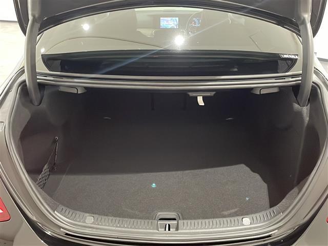 Ｅクラス Ｅ４５０　４マチック　エクスクルーシブ　エクスクルーシブパッケージ　パノラミックスライディングルーフ　Ｂｕｒｍｅｓｔｅｒサラウンドサウンドシステム　シートベンチレーター　レーダーセーフティパッケージ　アクティブディスタンスアシスト（26枚目）