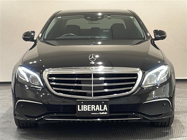 Ｅクラス Ｅ４５０　４マチック　エクスクルーシブ　エクスクルーシブパッケージ　パノラミックスライディングルーフ　Ｂｕｒｍｅｓｔｅｒサラウンドサウンドシステム　シートベンチレーター　レーダーセーフティパッケージ　アクティブディスタンスアシスト（29枚目）