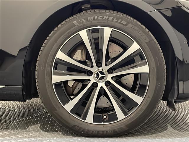 Ｅクラス Ｅ４５０　４マチック　エクスクルーシブ　エクスクルーシブパッケージ　パノラミックスライディングルーフ　Ｂｕｒｍｅｓｔｅｒサラウンドサウンドシステム　シートベンチレーター　レーダーセーフティパッケージ　アクティブディスタンスアシスト（41枚目）