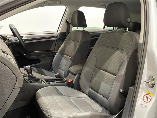 ゴルフ ＴＳＩコンフォートライン　テックエディション　デジタルメータークラスター　アダクティブクルーズコントロール　レーンキープアシスト　ＬＥＤヘッドライト　ドライブレコーダー（22枚目）