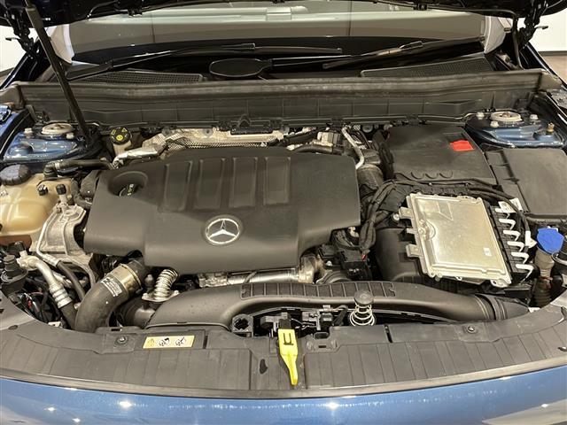 ＧＬＢ ＧＬＢ２００ｄ　４マチック　ナビゲーションパッケージ　テレビ機能　アクティブステアリングアシスト　レーダーセーフティパッケージ　３６０°カメラシステム　メモリー付フルパワーシート（前席）シートヒーター（前席）（42枚目）