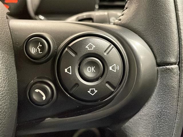 MINI クーパー クラブマン ペッパーパッケージ オートスピードコントロール装置 リア・ビュー・カメラ ナビゲーション・システム USB AUX Bluetooth接続 アイドリングストップ オートライト(9枚目)