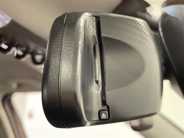 MINI クーパー クラブマン ペッパーパッケージ オートスピードコントロール装置 リア・ビュー・カメラ ナビゲーション・システム USB AUX Bluetooth接続 アイドリングストップ オートライト(15枚目)