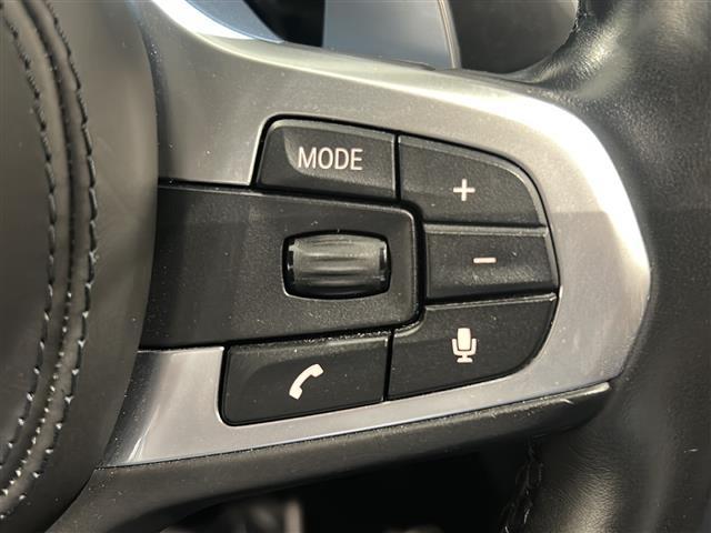 5シリーズ 523d Mスポーツ ヘッドアップディスプレイ ワイヤレスチャージング アダプティブヘッドライト アダプティブクルーズコントロール レーンキピングアシスト パワーバックドア パワーシート ドライブレコーダー ETC(12枚目)