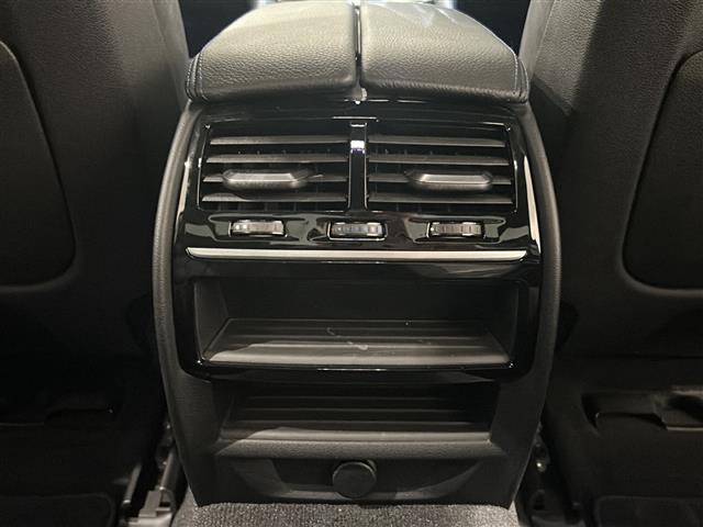 5シリーズ 523d Mスポーツ ヘッドアップディスプレイ ワイヤレスチャージング アダプティブヘッドライト アダプティブクルーズコントロール レーンキピングアシスト パワーバックドア パワーシート ドライブレコーダー ETC(15枚目)