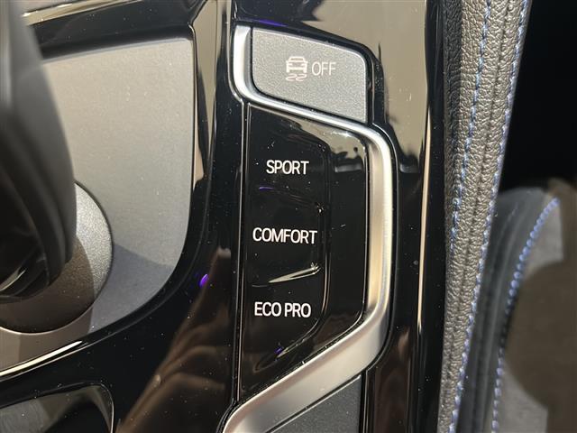 5シリーズ 523d Mスポーツ ヘッドアップディスプレイ ワイヤレスチャージング アダプティブヘッドライト アダプティブクルーズコントロール レーンキピングアシスト パワーバックドア パワーシート ドライブレコーダー ETC(16枚目)