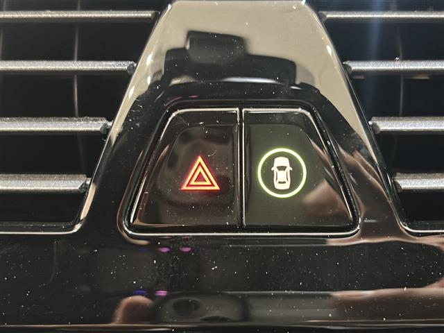 5シリーズ 523d Mスポーツ ヘッドアップディスプレイ ワイヤレスチャージング アダプティブヘッドライト アダプティブクルーズコントロール レーンキピングアシスト パワーバックドア パワーシート ドライブレコーダー ETC(17枚目)