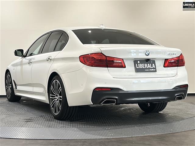 5シリーズ 523d Mスポーツ ヘッドアップディスプレイ ワイヤレスチャージング アダプティブヘッドライト アダプティブクルーズコントロール レーンキピングアシスト パワーバックドア パワーシート ドライブレコーダー ETC(35枚目)