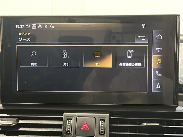 SQ5 ベースグレード サンルーフ Bang&Olufsen レッドキャリパー(4枚目)