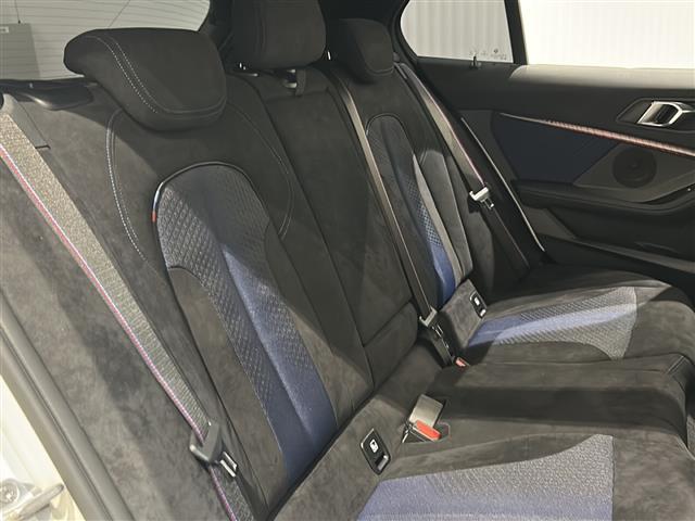 1シリーズ M135i xDrive Mスポーツシート 純正ナビ アクティブクルーズコントロール パドルシフト(5枚目)