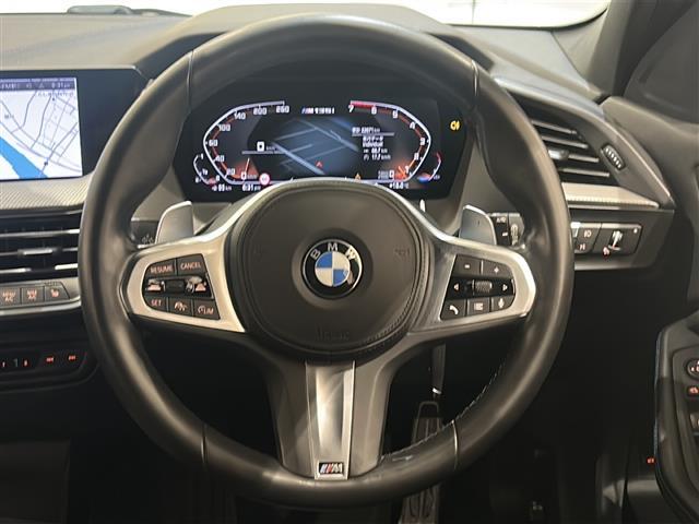 1シリーズ M135i xDrive Mスポーツシート 純正ナビ アクティブクルーズコントロール パドルシフト(13枚目)