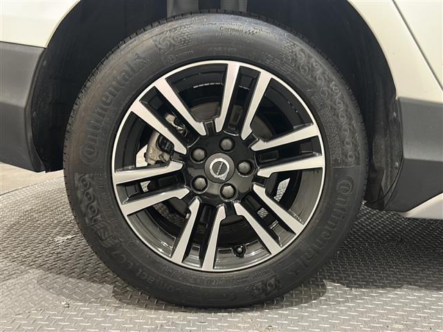 V40 クロスカントリー T3 キネティック レーンキピングアシシト ブラインドスポット・インフォメーション・システム レーン・チェンジ・マージ・エイド クロス・トラフィック・アラート LEDヘッドライト Bluetooth TV バックカメラ(38枚目)
