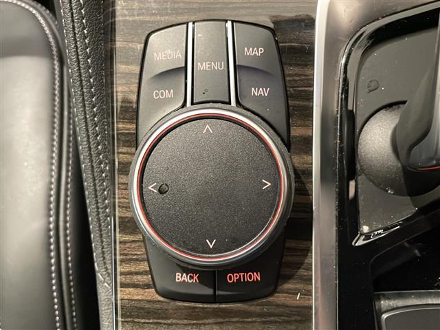 M5 M5 コンフォートパッケージ Mパフォーマンスエアロ フロントマッサージシート ステアリングホイールヒーティング HDDナビゲーションシステム CD/DVD/USB/TV/BT(13枚目)