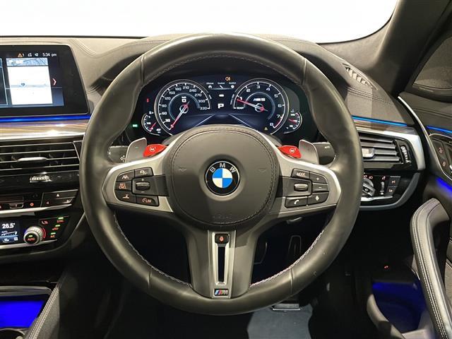 M5 M5 コンフォートパッケージ Mパフォーマンスエアロ フロントマッサージシート ステアリングホイールヒーティング HDDナビゲーションシステム CD/DVD/USB/TV/BT(22枚目)