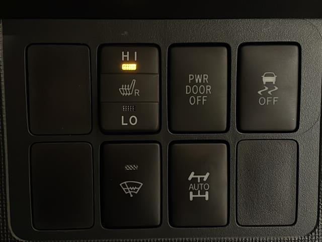 ポルテ G ナビレディパッケージ ステアリングスイッチ バックカメラ ステアリングヒーター シートヒーター 寒冷地仕様 スマートエントリー&スタートシステム 純正ナビ ブレーキアシスト 片側パワースライドドア(6枚目)