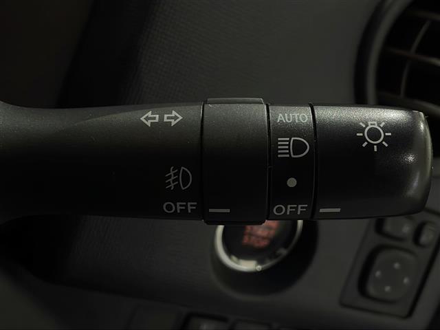 ポルテ G ナビレディパッケージ ステアリングスイッチ バックカメラ ステアリングヒーター シートヒーター 寒冷地仕様 スマートエントリー&スタートシステム 純正ナビ ブレーキアシスト 片側パワースライドドア(13枚目)