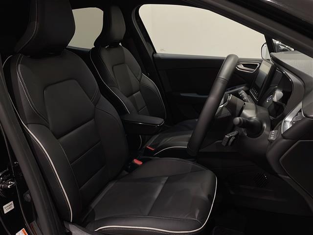 ルーテシア Ｅ－テックフルハイブリッド　レザーパック　シートヒーター　純正ディスプレイオーディオ＆ＢＴ　バックカメラ　ＥＴＣ　ドライブレコーダー　ＵＳＢポート　衝突軽減ブレーキ　レーンキープアシスト　ブランドスポットモニター（17枚目）