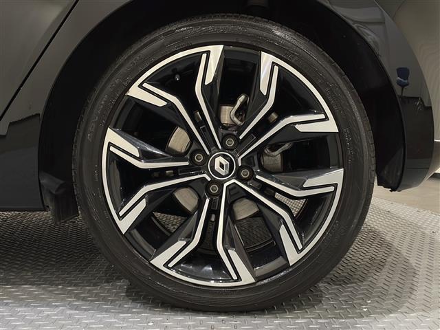 ルーテシア Ｅ－テックフルハイブリッド　レザーパック　シートヒーター　純正ディスプレイオーディオ＆ＢＴ　バックカメラ　ＥＴＣ　ドライブレコーダー　ＵＳＢポート　衝突軽減ブレーキ　レーンキープアシスト　ブランドスポットモニター（41枚目）