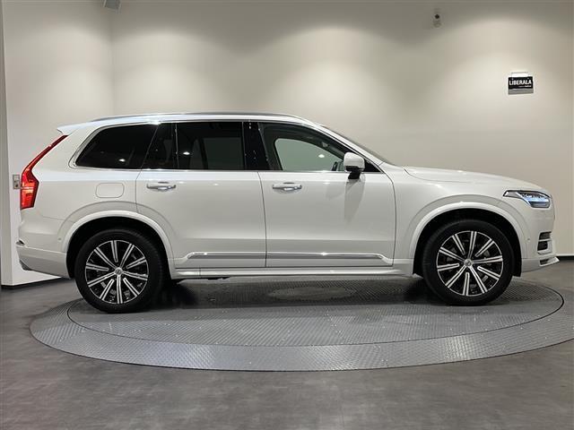 ＸＣ９０ Ｂ６　ＡＷＤ　インスクリプション　サンルーフ　フル・アクティブ・ハイビーム（ＬＥＤヘッドライト）３６０°ビューカメラ　シートベンチレーション（前席）パワーシート（全席）シートヒーター（全席）ワイヤレススマートフォンチャージ（32枚目）