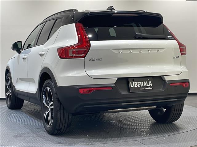 ＸＣ４０ Ｂ４　ＡＷＤ　Ｒデザイン　パノラマサンルーフ　ハーマンカードンサウンドシステム　純正ＨＤＤナビ　フルセグ／ラジオ／ＢＴ　全方位カメラ　ハンズフリー　オープニング／クロージング機構　オートクルーズコントロール（36枚目）