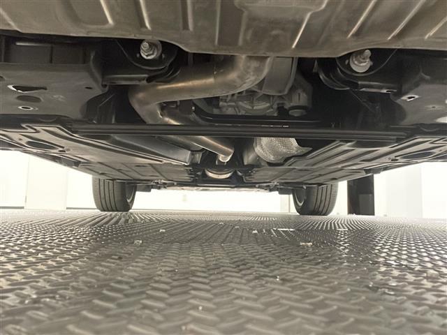 ＸＣ４０ Ｂ４　ＡＷＤ　Ｒデザイン　パノラマサンルーフ　ハーマンカードンサウンドシステム　純正ＨＤＤナビ　フルセグ／ラジオ／ＢＴ　全方位カメラ　ハンズフリー　オープニング／クロージング機構　オートクルーズコントロール（43枚目）