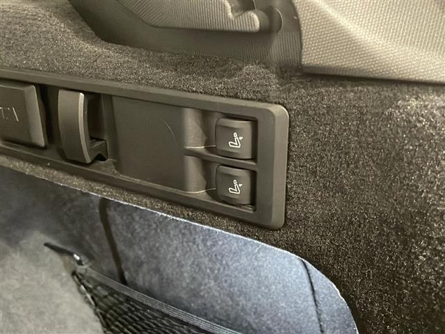 3シリーズ 320d xDriveツーリング Mスポーツ 社外フルセグTVチューナー アクティブ・クルーズ・コントロール DSRC車載器 アンビエントライト ワイヤレス・チャージング アダプティブLEDヘッドライト 360度カメラ ドライブレコーダー(5枚目)