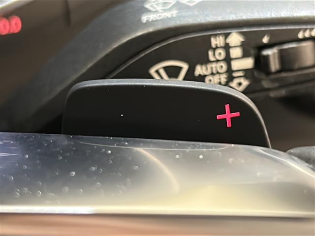 TTクーペ 1.8TFSI ライティングスタイルエディション Slineエクステリアパッケージ 専用バンパー ハイグロスブラックラジエターグリル プラチナム グレーリアディフューザー LEDヘッドライト バーチャルコクピット フルセグ Bluetooth(16枚目)