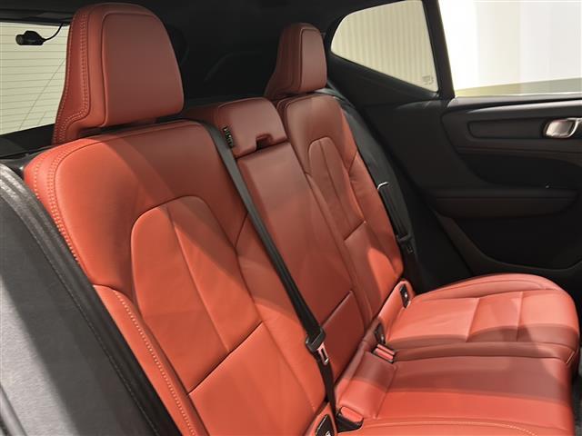 XC40 T4 AWD インスクリプション harman/kardonプレミアムサウンド アダプティブクルーズコントロール 本革シートオキサイドレッド シートヒーター ステアリングヒーター レーンキーピングアシスト ドライブレコーダー ETC(26枚目)