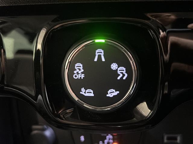 C3 エアクロス オリジンズ 100周年記念仕様車 C3 AIRCORSS SUV ORIGINS 仕様 オリジンズロゴステッカー(フロントドア)・ブロンズカラーアクセント(ドアミラー/ヘッドライトベゼル)(8枚目)