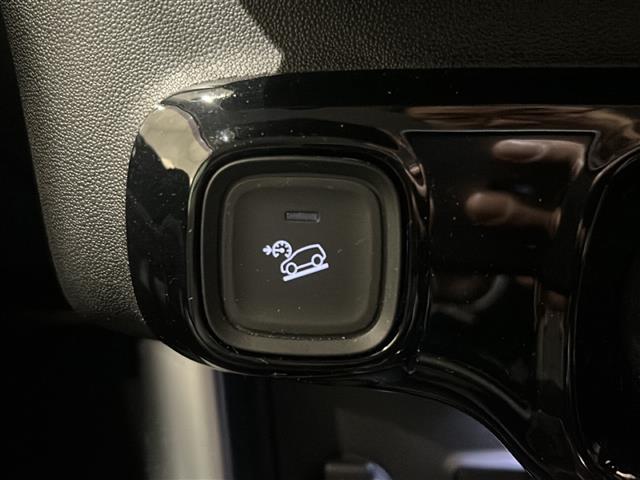 C3 エアクロス オリジンズ 100周年記念仕様車 C3 AIRCORSS SUV ORIGINS 仕様 オリジンズロゴステッカー(フロントドア)・ブロンズカラーアクセント(ドアミラー/ヘッドライトベゼル)(9枚目)