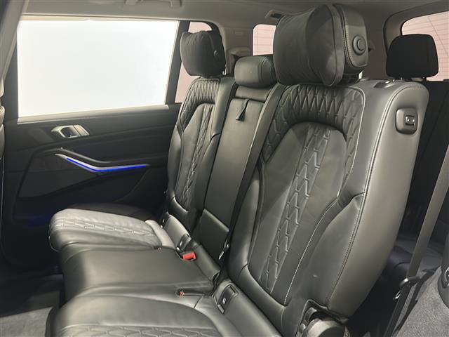X7 xDrive 35d デザインピュアエクセレンス 電動パノラマ・ガラス・サンルーフ BMWヘッドアップ・ディスプレイ アダプティブ・ヘッドライト マッサージ機能(前席)純正ドライブレコーダー 360°カメラ アクティブ・クルーズ・コントロール(26枚目)