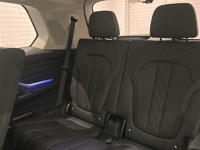 X7 xDrive 35d デザインピュアエクセレンス 電動パノラマ・ガラス・サンルーフ BMWヘッドアップ・ディスプレイ アダプティブ・ヘッドライト マッサージ機能(前席)純正ドライブレコーダー 360°カメラ アクティブ・クルーズ・コントロール(28枚目)