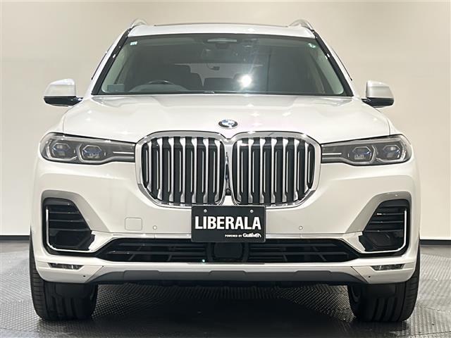 X7 xDrive 35d デザインピュアエクセレンス 電動パノラマ・ガラス・サンルーフ BMWヘッドアップ・ディスプレイ アダプティブ・ヘッドライト マッサージ機能(前席)純正ドライブレコーダー 360°カメラ アクティブ・クルーズ・コントロール(32枚目)