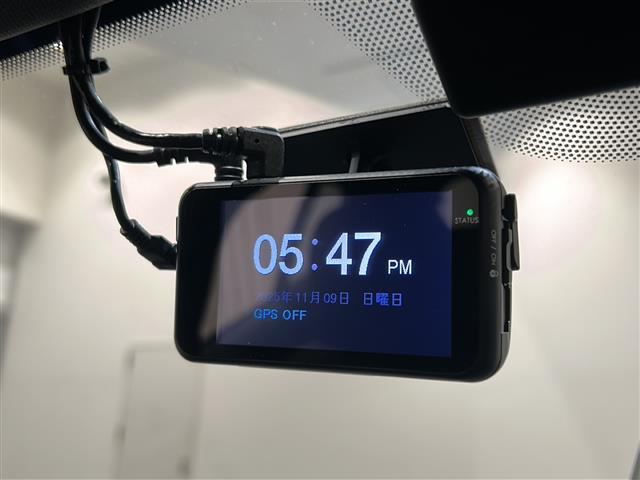 1シリーズ 118i Mスポーツ インテリジェントセーフティ ブラインドスポットモニター 純正ナビ Bluetooth/FM/AM ワイヤレス充電 バックカメラ パワーシート LEDヘッドライト 純正18インチAW(5枚目)