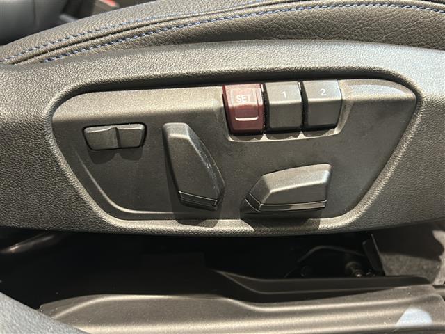 1シリーズ 118i Mスポーツ インテリジェントセーフティ ブラインドスポットモニター 純正ナビ Bluetooth/FM/AM ワイヤレス充電 バックカメラ パワーシート LEDヘッドライト 純正18インチAW(6枚目)