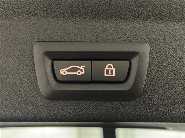 1シリーズ 118i Mスポーツ インテリジェントセーフティ ブラインドスポットモニター 純正ナビ Bluetooth/FM/AM ワイヤレス充電 バックカメラ パワーシート LEDヘッドライト 純正18インチAW(13枚目)