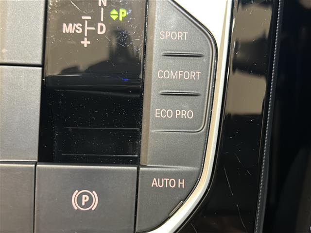 1シリーズ 118i Mスポーツ インテリジェントセーフティ ブラインドスポットモニター 純正ナビ Bluetooth/FM/AM ワイヤレス充電 バックカメラ パワーシート LEDヘッドライト 純正18インチAW(15枚目)