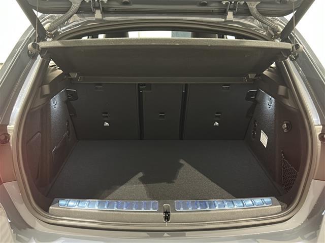 1シリーズ 118i Mスポーツ インテリジェントセーフティ ブラインドスポットモニター 純正ナビ Bluetooth/FM/AM ワイヤレス充電 バックカメラ パワーシート LEDヘッドライト 純正18インチAW(26枚目)