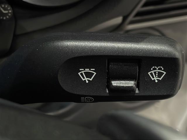 911 911カレラ4 スポーツクロノパッケージ GT3RS仕様バンパー イエローキャリパー RECAROシート 黒革シート 社外ナビ バックカメラ ETC ドラレコ(9枚目)