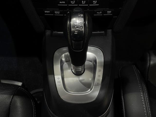 911 911カレラ4 スポーツクロノパッケージ GT3RS仕様バンパー イエローキャリパー RECAROシート 黒革シート 社外ナビ バックカメラ ETC ドラレコ(12枚目)