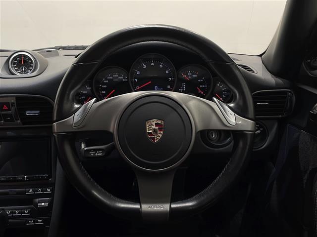 911 911カレラ4 スポーツクロノパッケージ GT3RS仕様バンパー イエローキャリパー RECAROシート 黒革シート 社外ナビ バックカメラ ETC ドラレコ(18枚目)