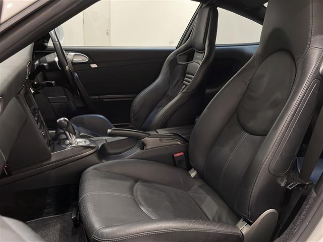 911 911カレラ4 スポーツクロノパッケージ GT3RS仕様バンパー イエローキャリパー RECAROシート 黒革シート 社外ナビ バックカメラ ETC ドラレコ(23枚目)