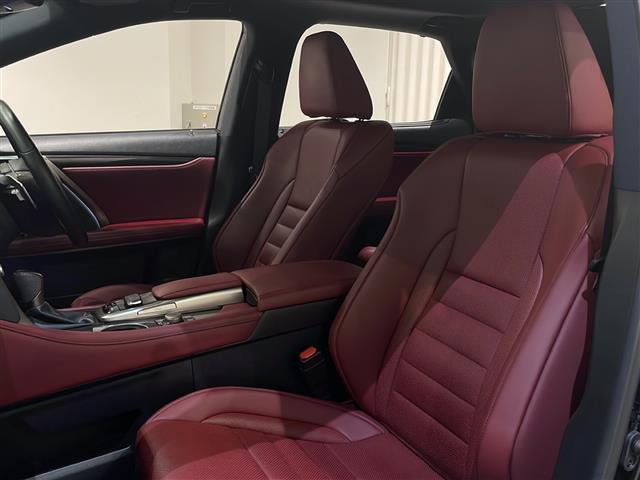 納車後のアフターもお近くのＬＩＢＥＲＡＬＡもしくはガリバー店舗（一部店舗除く）で対応が可能です。保証修理のほか、車検もお任せください。