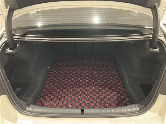 5シリーズ M550i xDrive 電動ガラス・サンルーフ(チルト&スライド、コンフォート・オープン/クローズ機能付)☆360°カメラシステム シートヒーター(前席)ベンチレーション(前席)アクティブクルーズコントロール(29枚目)