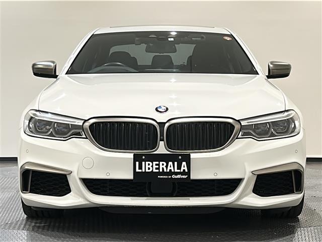 5シリーズ M550i xDrive 電動ガラス・サンルーフ(チルト&スライド、コンフォート・オープン/クローズ機能付)☆360°カメラシステム シートヒーター(前席)ベンチレーション(前席)アクティブクルーズコントロール(31枚目)