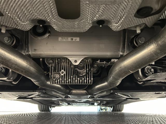 5シリーズ M550i xDrive 電動ガラス・サンルーフ(チルト&スライド、コンフォート・オープン/クローズ機能付)☆360°カメラシステム シートヒーター(前席)ベンチレーション(前席)アクティブクルーズコントロール(42枚目)