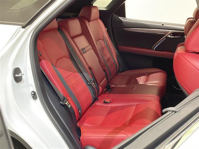 ＲＸ ＲＸ３００　Ｆスポーツ　ＬｅｘｕｓＳａｆｅｔｙＳｙｓｔｅｍ＋　アダプティブクルーズコントロール　レーンキピングアシスト　・ブラインドスポットモニター　ベンチレーション　シートヒーター　ステアリングヒーター（3枚目）