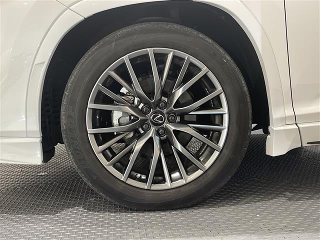ＲＸ ＲＸ３００　Ｆスポーツ　ＬｅｘｕｓＳａｆｅｔｙＳｙｓｔｅｍ＋　アダプティブクルーズコントロール　レーンキピングアシスト　・ブラインドスポットモニター　ベンチレーション　シートヒーター　ステアリングヒーター（40枚目）