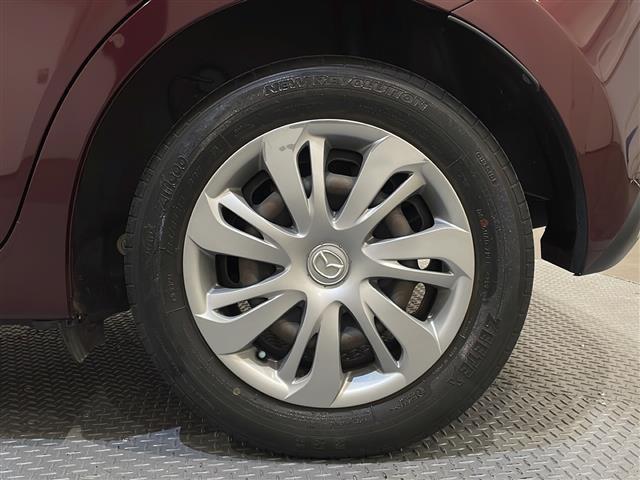 デミオ １３Ｓ　純正ナビ　バックカメラ　フルセグＴＶ　ＥＴＣ（35枚目）